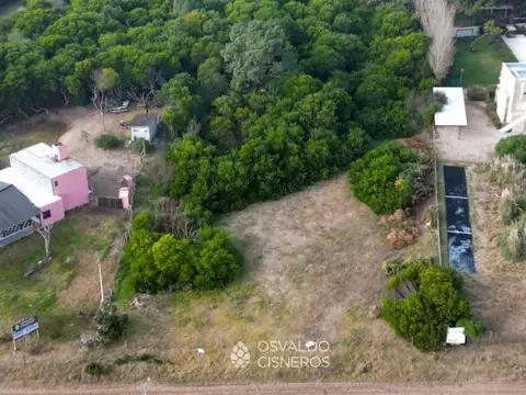 Terreno en Venta 41  mts Fondo