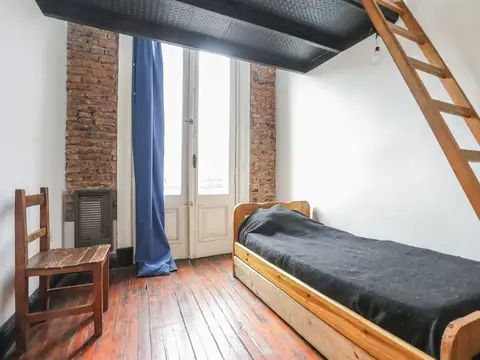 Depto Tipo Casa en Venta de 7 ambientes