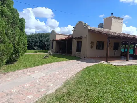 VENDO. Excelente Casa en Cerrillos