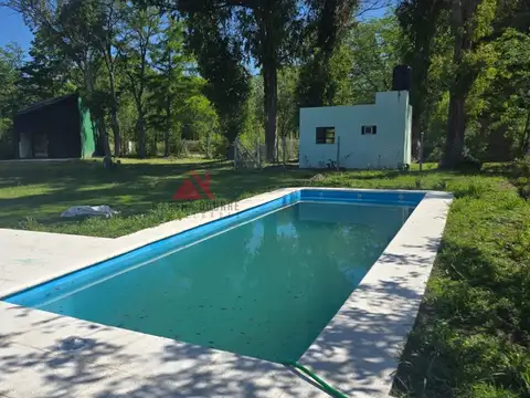 Casa Chalet  en Venta en Barrio Parque Los Pinos, Exaltación de la Cruz, G.B.A. Zona Norte