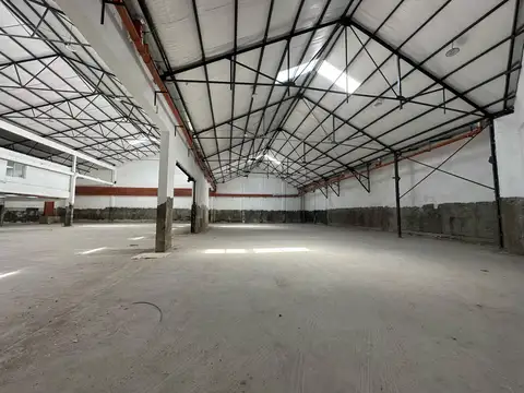 Depósito - 2600m2 - Mixtura 3 - La Boca