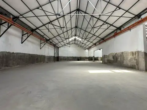 Depósito - 2600m2 - Mixtura 3 - La Boca