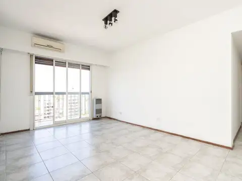 VTA DPTO 3 AMB CON BALCON FRENTE -VILLA DEL PARQUE