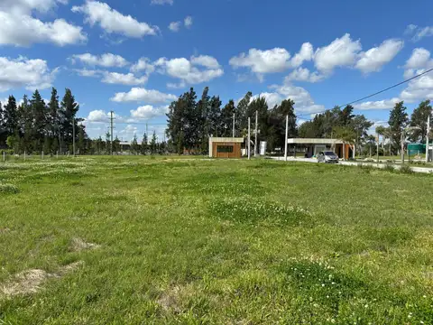 Terreno en Venta 27  mts Frente