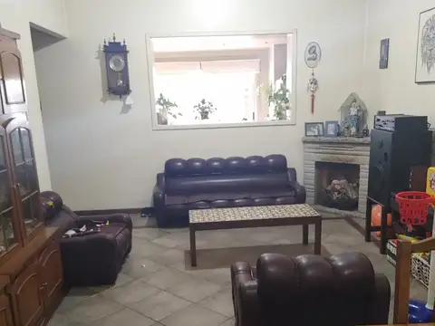 Casa en Venta en Banfield, USD 120.000