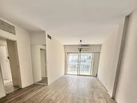 Depto 4 ambientes con Balcón y Patio