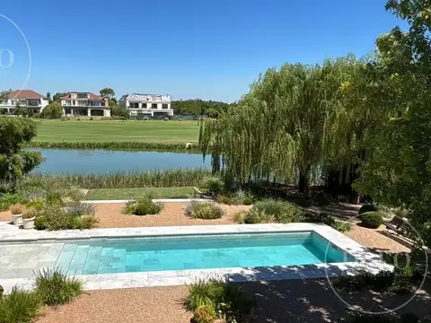 Casa en Venta en Barrio El Golf, Nordelta