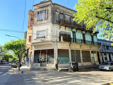 PH 8 AMBIENTES VENTA LA BOCA