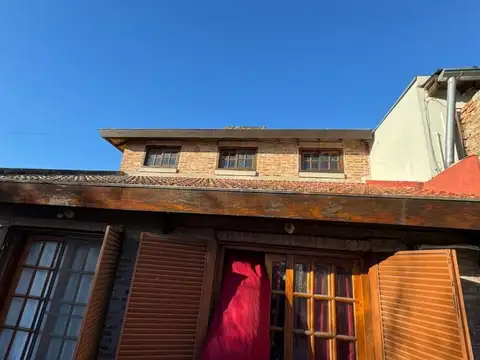 Urcola 2100, Piso 1