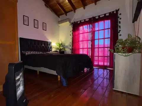 PH en PA de 4 dormitorios y escritorio con Terraza 3.7 x 7