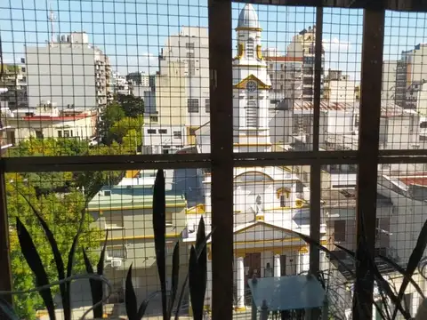 D Cullen 5000, Piso 4