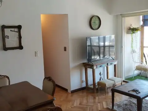 D Cullen 5000, Piso 4