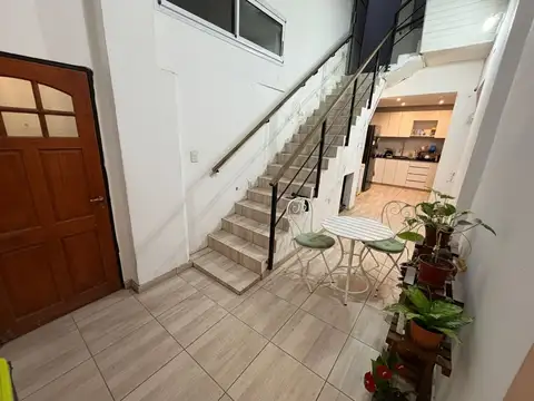 Depto Tipo Casa en Venta en Caballito, USD 185.000