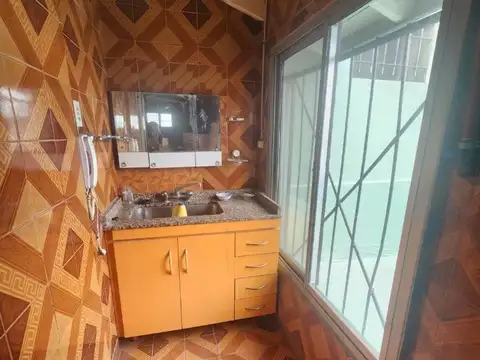 Depto Tipo Casa 3 ambientes con 1 baño