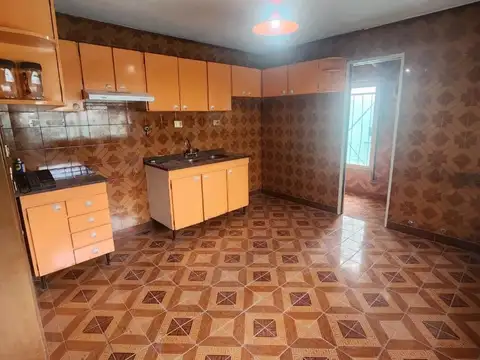 Depto Tipo Casa en Alquiler de 2 dormitorios