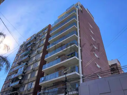 Presidente Roca 14500, Piso 0