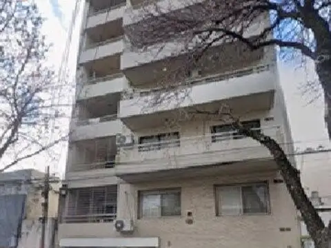 CERRITO AL 1300 - COCHERA EN VENTA PLANTA BAJA