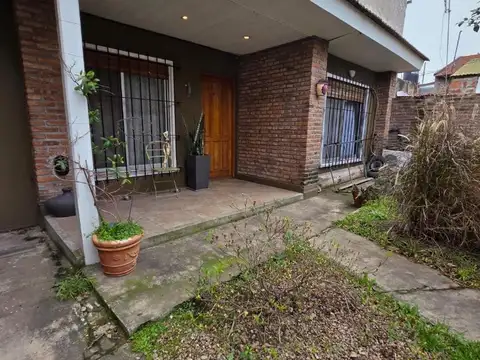 Venta Casa 4 Ambientes, Jose Mármol