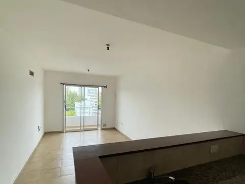 15 E/ 64 Y 65 , Piso 7