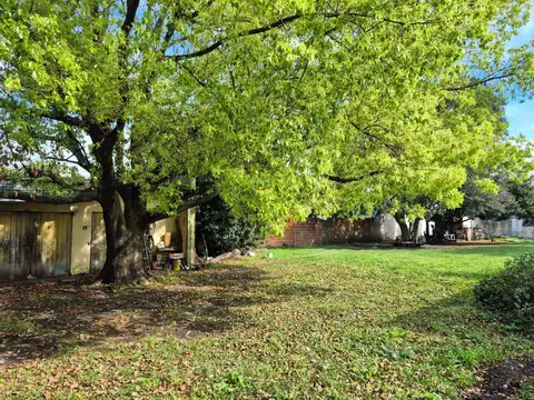 CASA EN VENTA LA PLATA