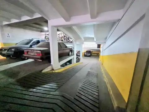 Cochera en venta - 12mts2 - Belgrano