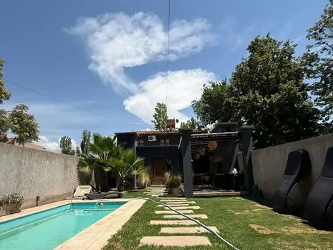 venta de casa en la puntilla carril san martin