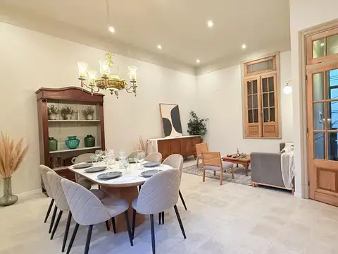 Venta Casa De Autor Tres Dormitorios Suite Patio Parrillero Piscina Solarium Terraza. Pichincha