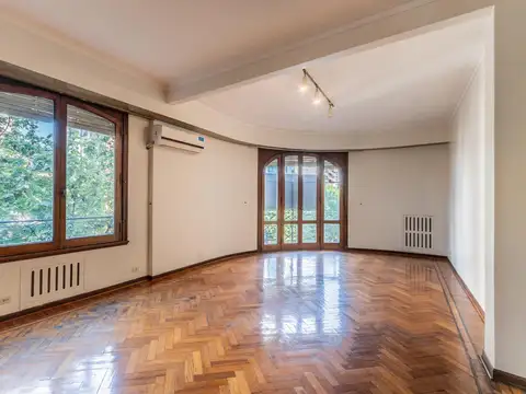 Departamento 4 ambientes con 3 baños