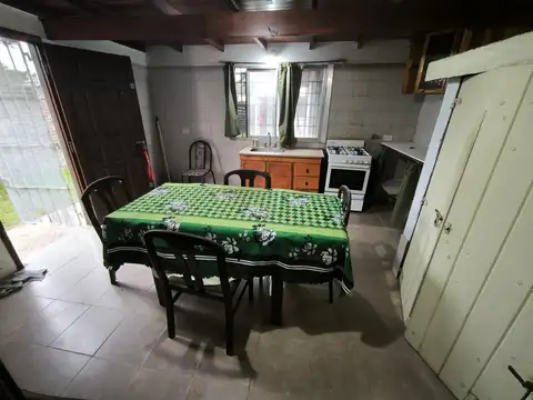 Depto Tipo Casa 2 ambientes con 2 baños