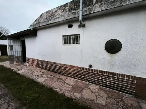 Vivienda de 2 ambientes en PH - Zona Centro - Villa Gesell