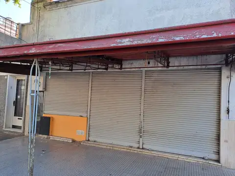 LOCAL CON VIVIENDA A RECICLAR * A MTS DE SEGUROLA *