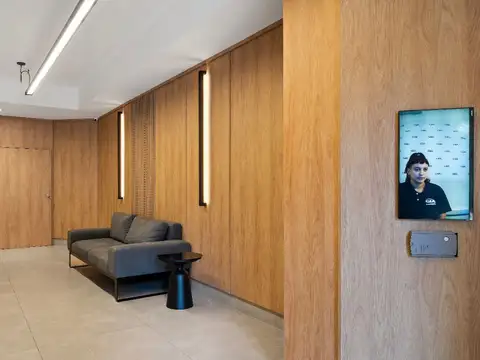 Ing Antonio Arcos 2000, Piso 7