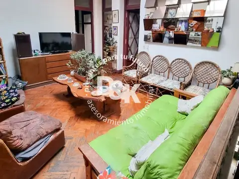 Depto Tipo Casa 6 ambientes con 3 baños