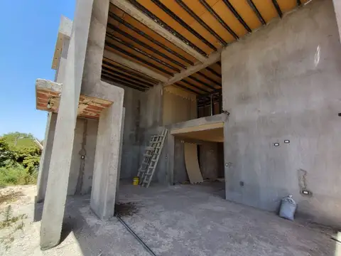 Casa en Venta en Russell, Maipú