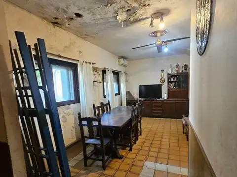 Depto Tipo Casa en Venta 50 años