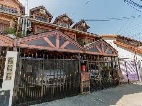 Depto Tipo Casa en Venta en Ramos Mejia, USD 169.000