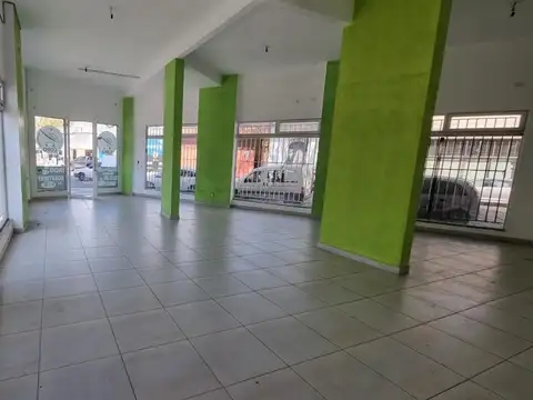 Avenida La Plata 2300