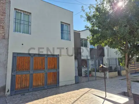 Venta de Casa en Distrito Jesus Nazareno de Guaymallen, Mendoza.
