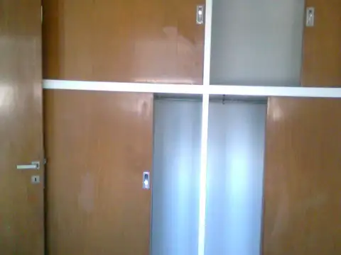 Mario Bravo 200, Piso 4