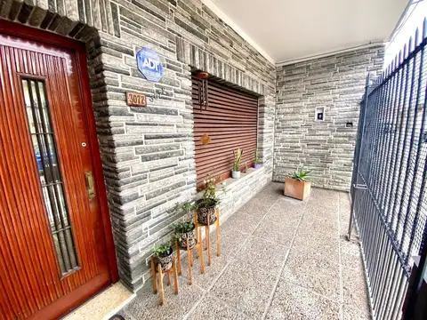 Casa en Venta en Lanus Oeste, USD 140.000