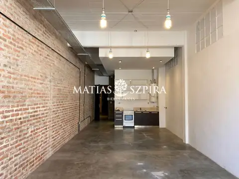 Excelente oficina en Nuñez con estilo industrial
