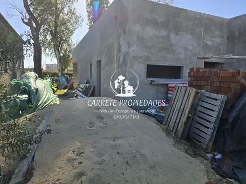 Casa en venta de 3 dormitorios en Obra. Ideal inversionistas! Santa Elena. Pilar 100