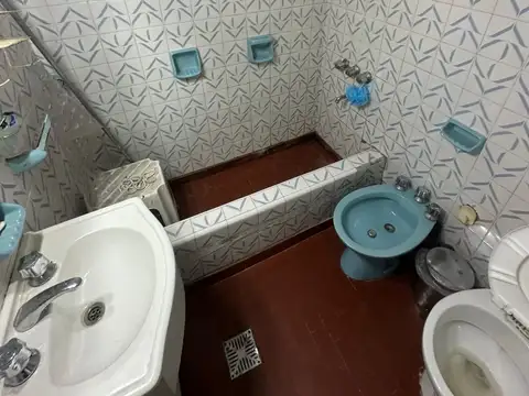 Casa en alquiler en Pasteur al 600 – Sarandí