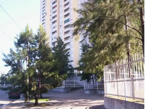 T. PUEYRREDON 3 AMBIENTES EXCELENTE ESTADO Y AMPLIA VISTA