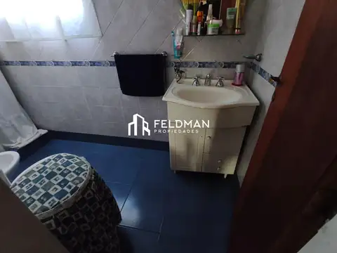 Depto Tipo Casa 3 ambientes con 1 baño