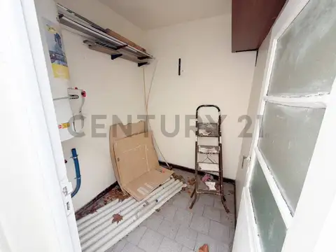 ALQUILER 24 MESES PH 3 AMBIENTES PRIMER PISO POR ESCALERA