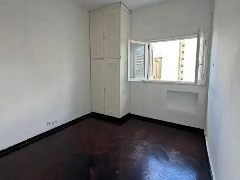 Departamento 1 ambiente dividido en 2 ambientes al frente super luminoso