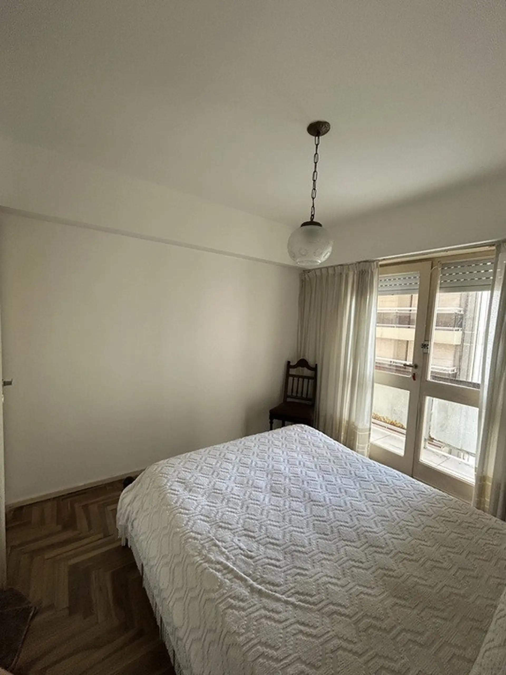 Departamento de 2 Ambientes con Balcón y Cochera – Excelente Ubicación