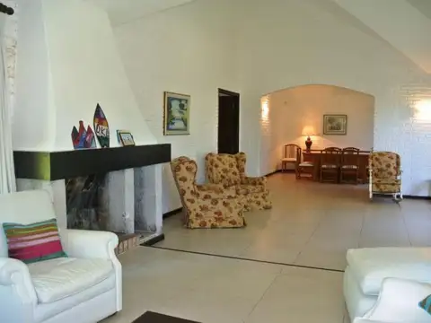 Casa en Alquiler Temporal al Este