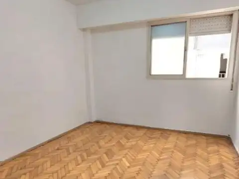 Laprida 1600 , Piso 2